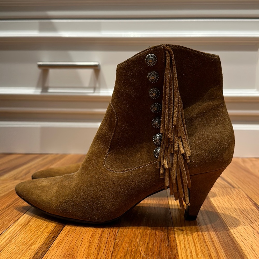belle sigerson morrison boots , suede, good condition